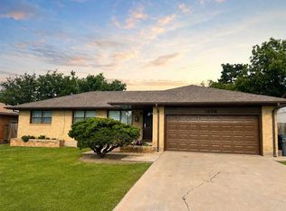 1606 NW 27th St, Lawton, OK 73505