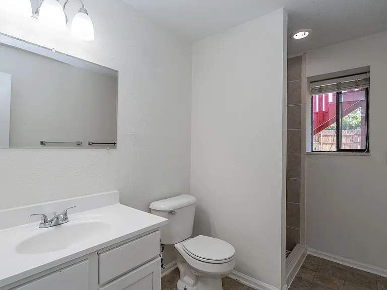 13685 W 67th Cir — Photo 13