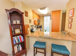 2630 Kapiolani Blvd APT 1002, Honolulu, HI 96826