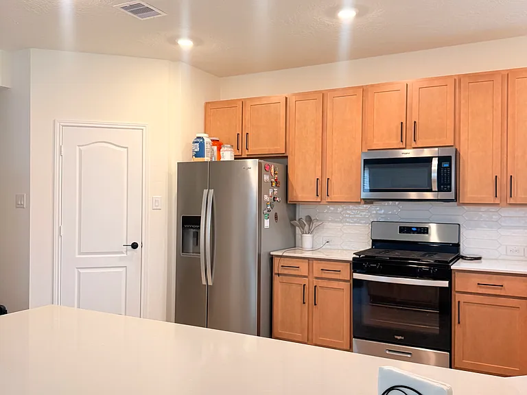 15707 Winter Heights Dr — Photo 24