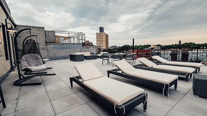 Rented by Pear NYC LLC | media 10