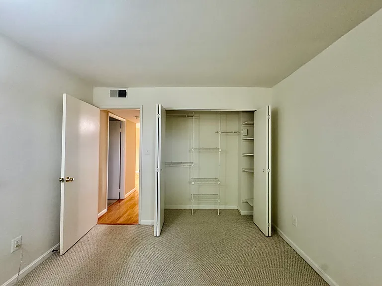 138 Birch St #C1 — Photo 16