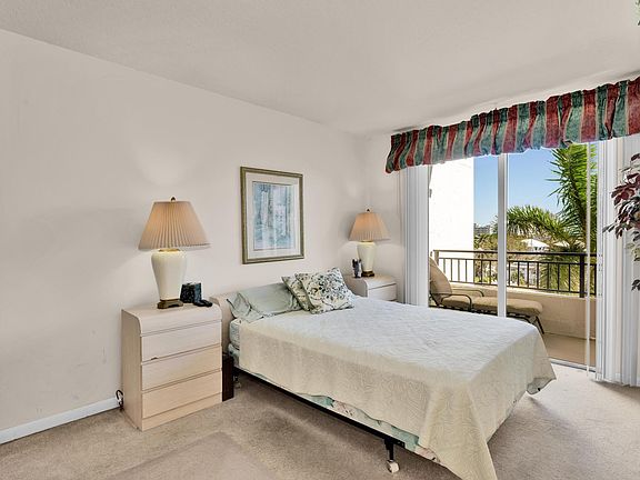 5th image of 2880 NE 14th Street Causeway #505