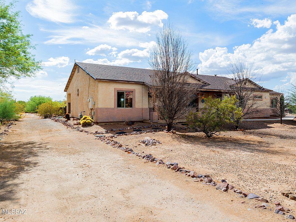 1st image of 4855 N Buckmeister Way