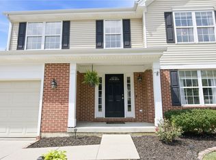 8700 Woolstone Ct, Maineville, OH 45039