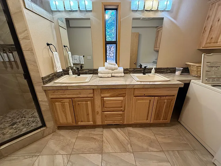 17066 Cooper Dr — Photo 22
