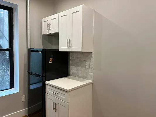 Rented by Premier One Realty LLC | media 6