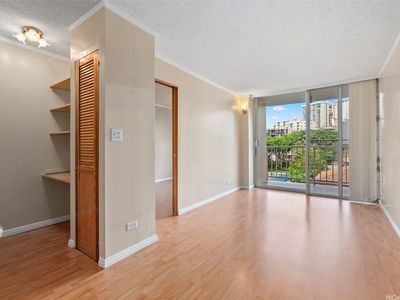 1535 Pensacola St APT 301, Honolulu, HI, 96822