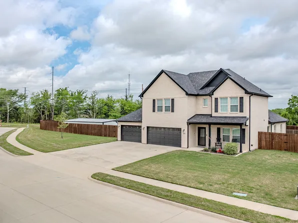 1011 Dreiling Ln, Greenville, TX 75402