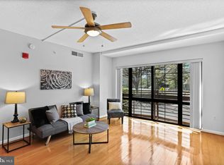 7915 Eastern Ave APT 208, Silver Spring, MD 20910