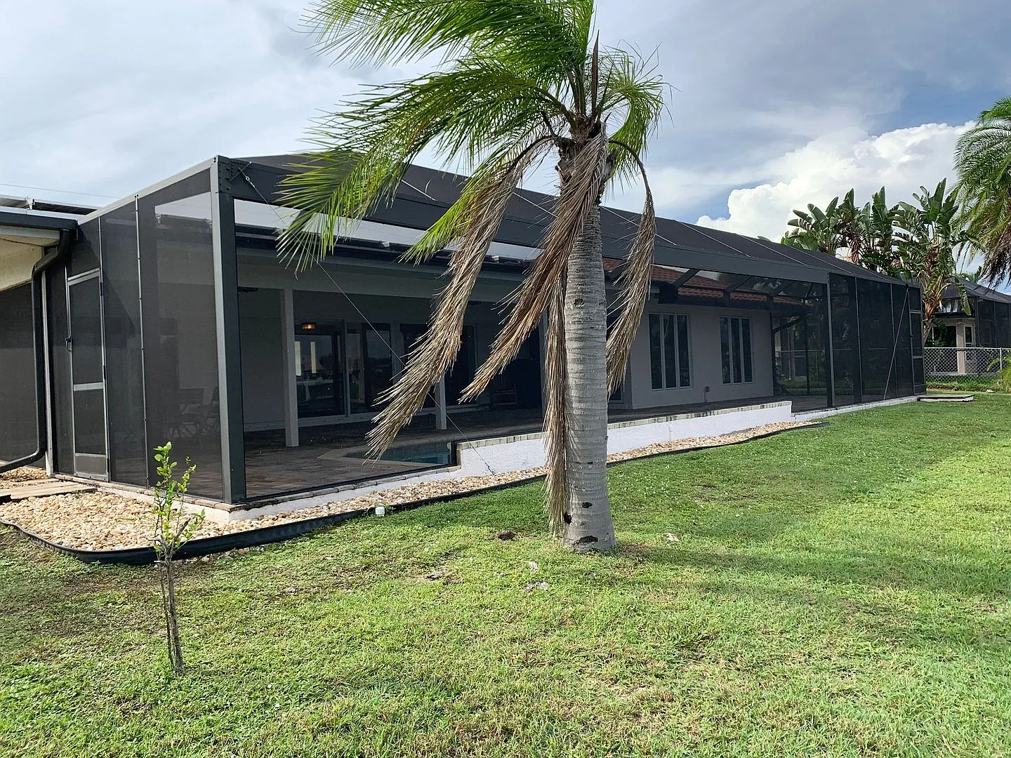 Available 2027 Season! ! Pgi Heated Pool, Waterfront, Boat Lift — Photo 4