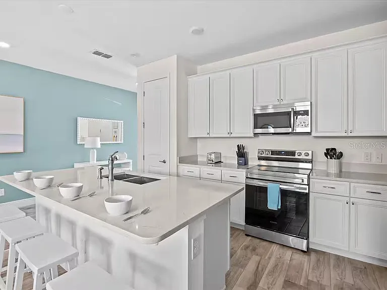 3193 Caribbean Soul Dr — Photo 9