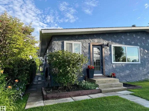 4204 42nd Ave, Stony Plain, AB T7Z 1J8