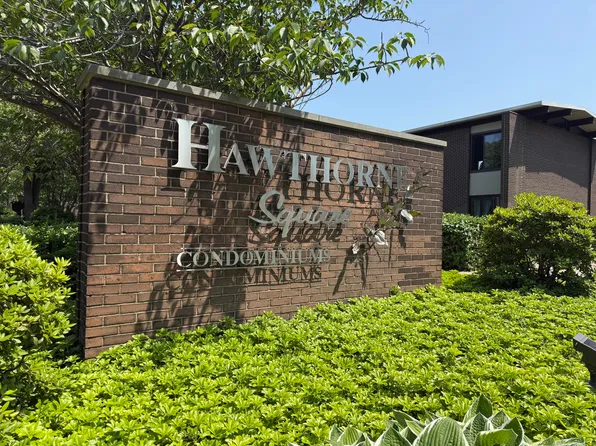 808 S Beacon Blvd APT 45, Grand Haven, MI 49417