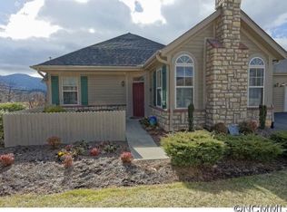 97 Outlook Cir, Swannanoa, NC 28778