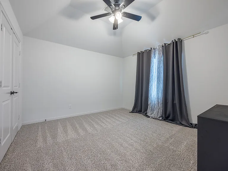 1111 Alaska Dr — Photo 28