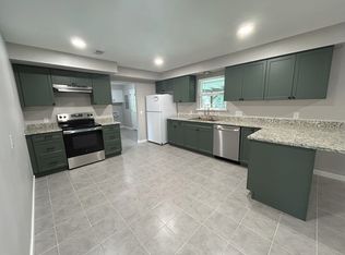 210 Sanders Ave, Springdale, AR 72764