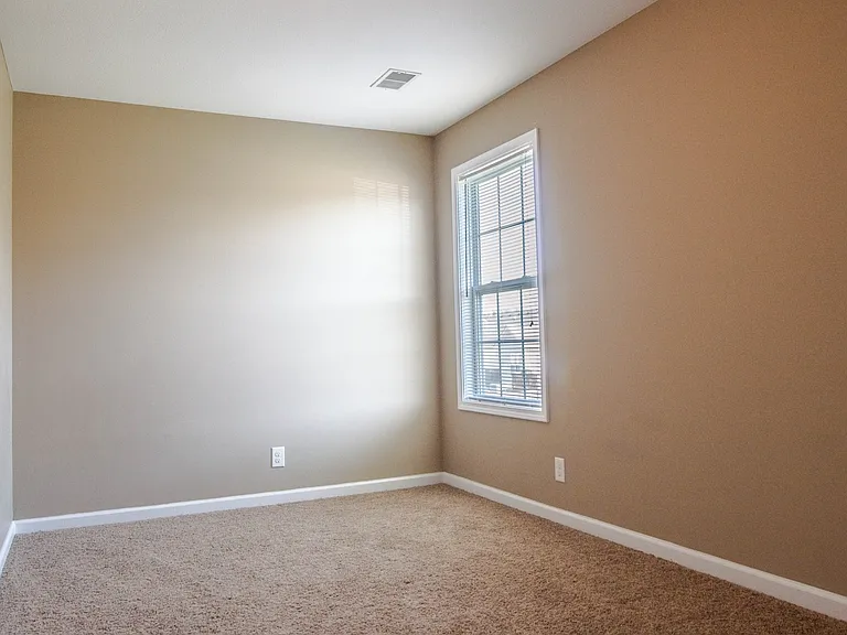 551 Fox Trot Dr — Photo 14