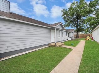 13826 Northlake Dr, Houston, TX 77049