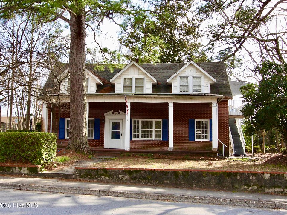 1st image of 14 Tallman St