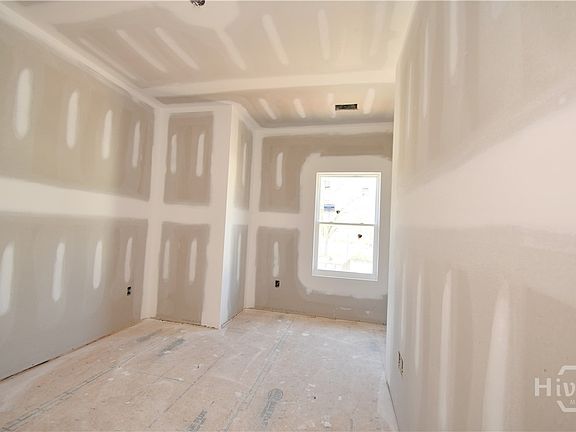 5th image of 339 Andover Drive