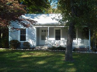 425 Moffitt Dr, High Point, NC 27265