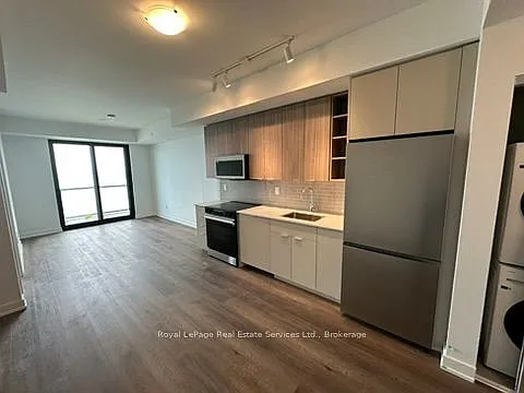 2075 Lakeshore Rd #2105 — Photo 26