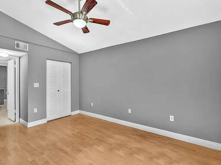 5200 NW 31st Ave #43 — Photo 21
