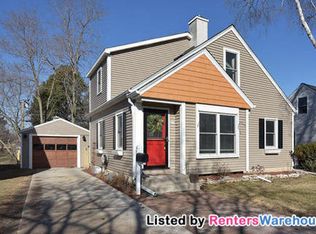 429 N Webster St, Port Washington, WI 53074