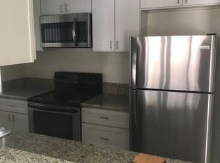 2559 White Oak Pl APT A, Escondido, CA 92027