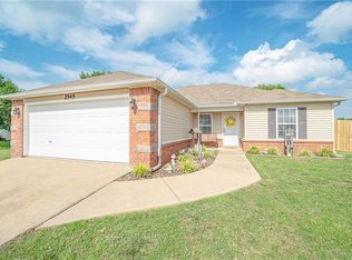2545 Mary Phelps Dr, Pea Ridge, AR 72751