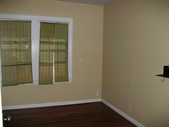 4th image of 1314 Charles St