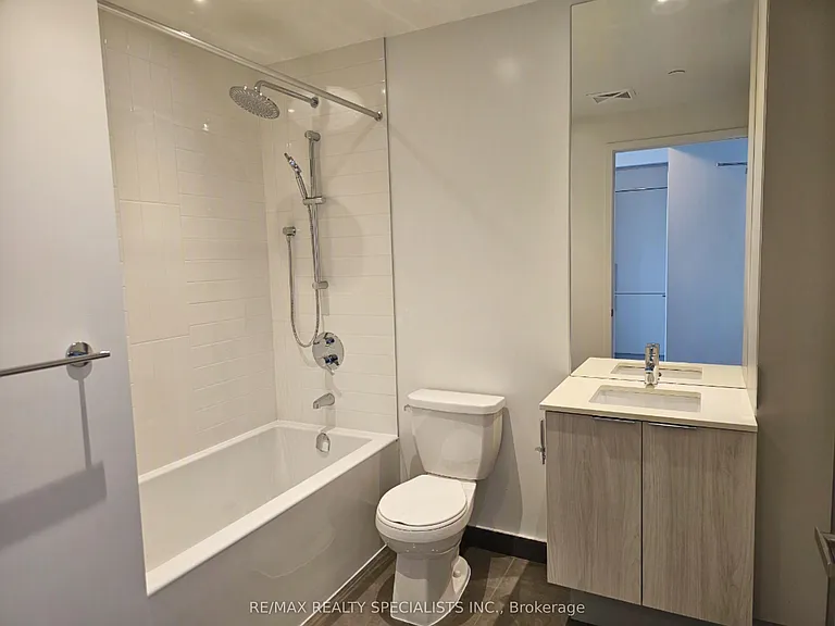 448 Burnhamthorpe Rd W #3810 — Photo 14