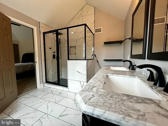 4574 White Oak Ln — Photo 15