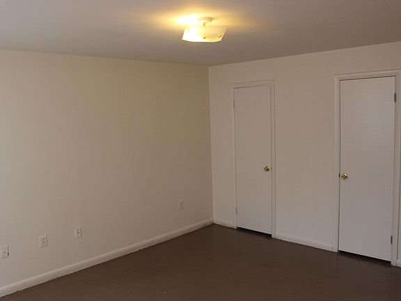 Bedroom (Other Side)