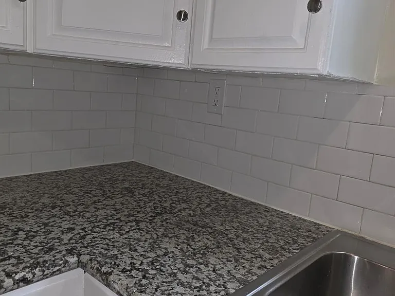 242 Bolden St — Photo 8