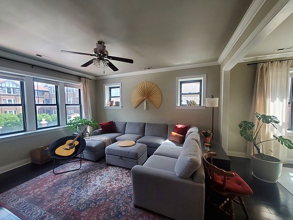 4th image of 2119 W North Ave APT 2F