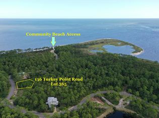 136 Turkeypoint Rd, Saint Teresa, FL 32358