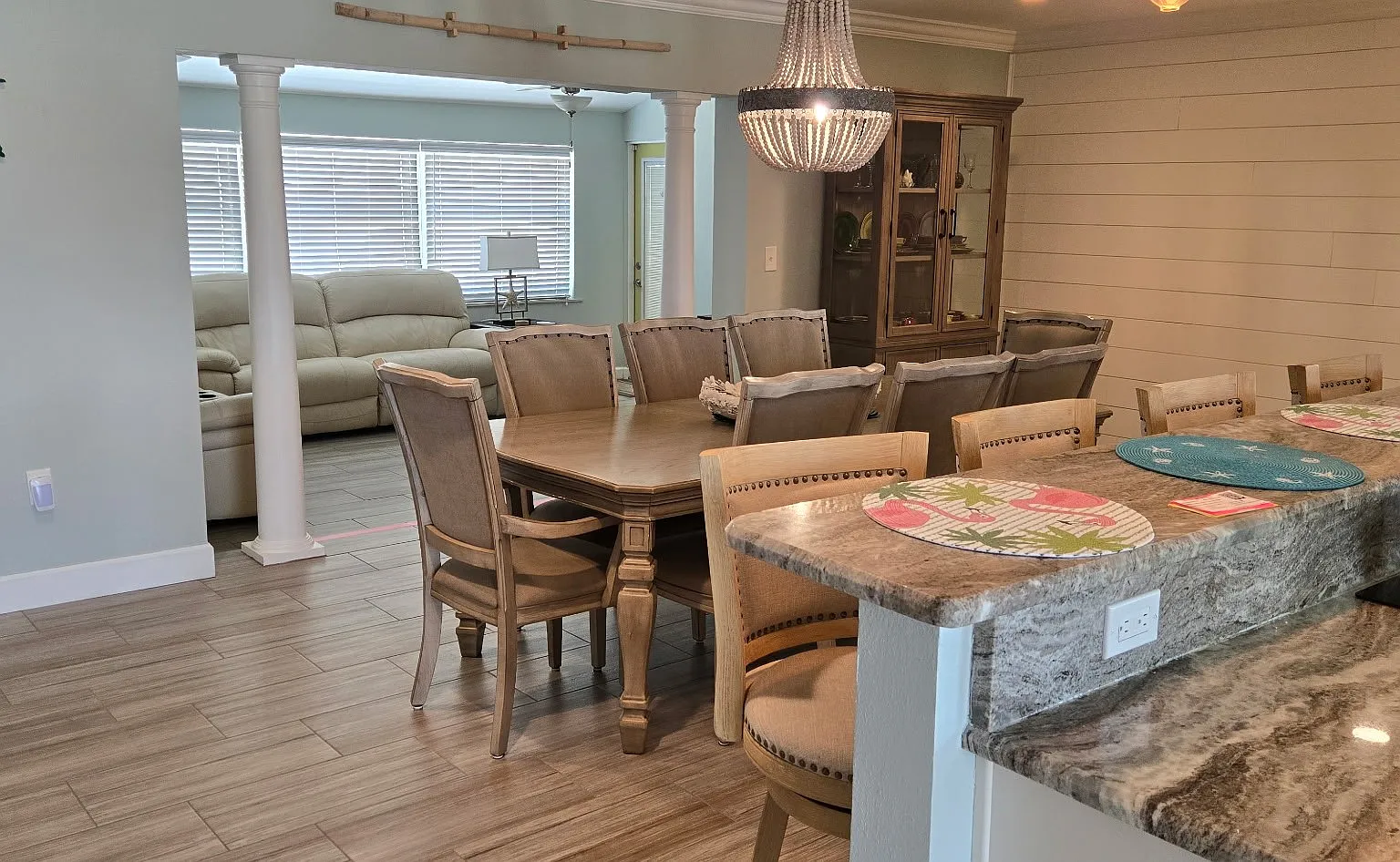 2 bed, 1440 sqft, $2,700 — Photo 4
