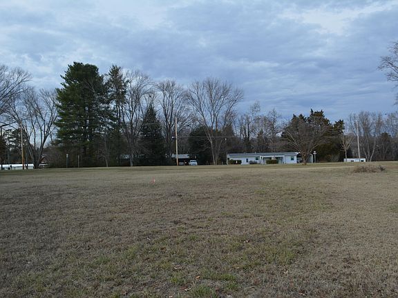 4th image of 13047 Kingston Pike