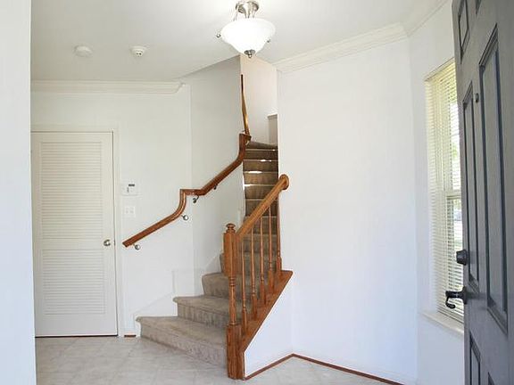 3rd image of 12752 Stone Lined Cir