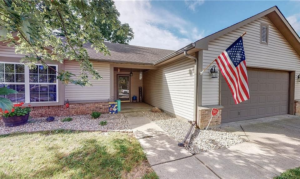 1st image of 8343 Country Charm Dr