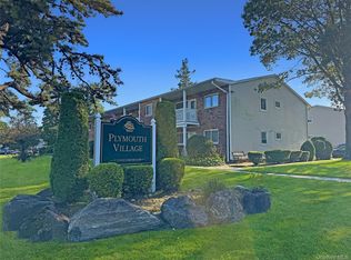 57 Adams Rd APT 1H, Central Islip, NY 11722
