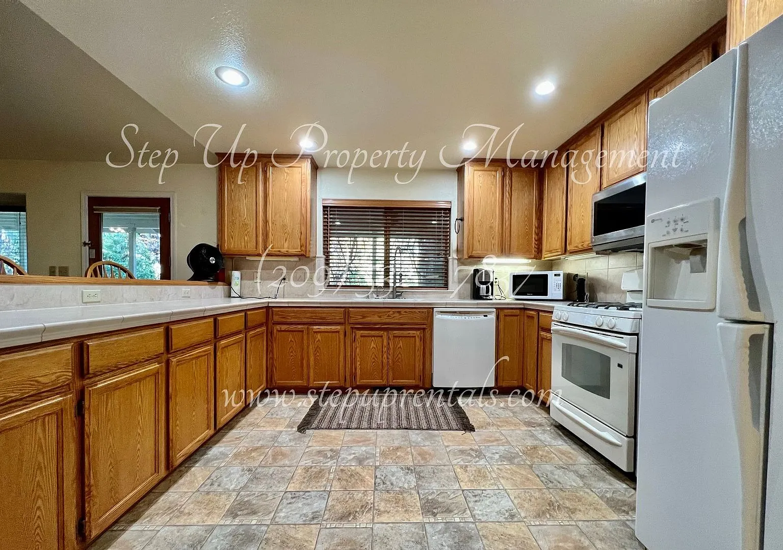 Spacious 4 Bed 2 Bath Home in Lovely Twain Harte Community! — Photo 4
