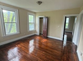 111 Bristol St APT 2L, New Haven, CT 06511