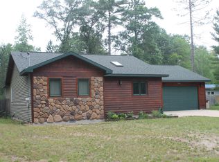 10296 Washington Ave, Grayling, MI 49738