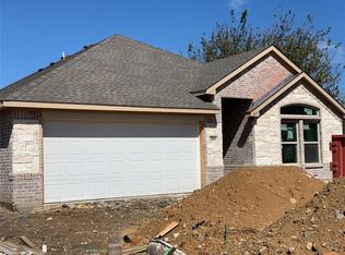 209 Alexander St, Lancaster, TX 75146