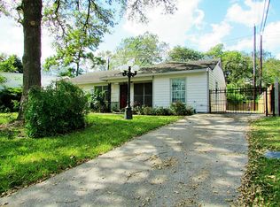 10225 Kelburn Dr, Houston, TX 77016