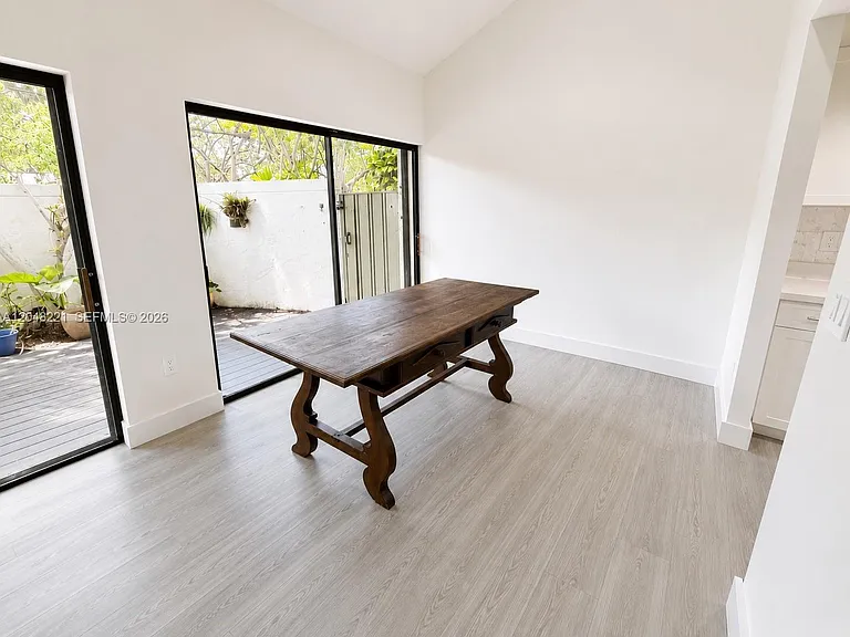 3074 Aviation Ave #1 — Photo 10