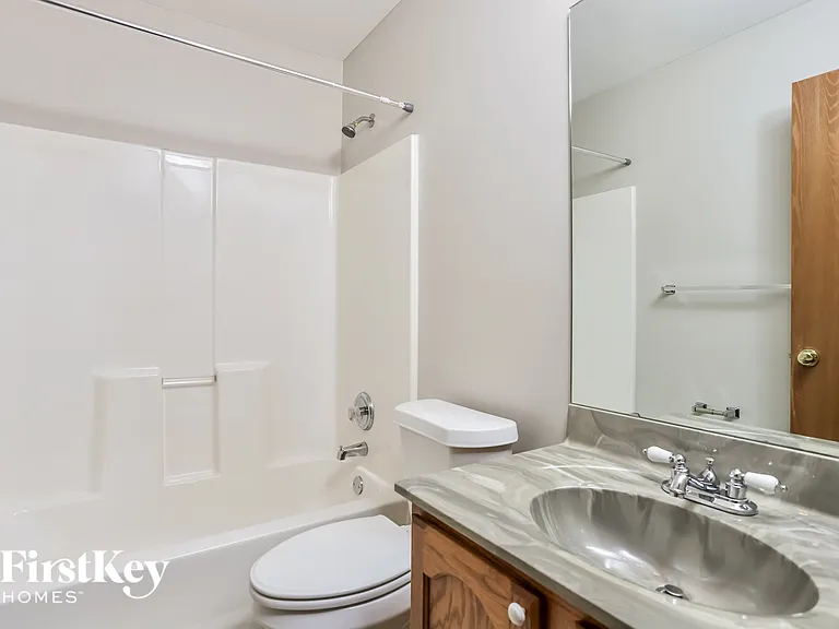 3741 Majestic Ct — Photo 13